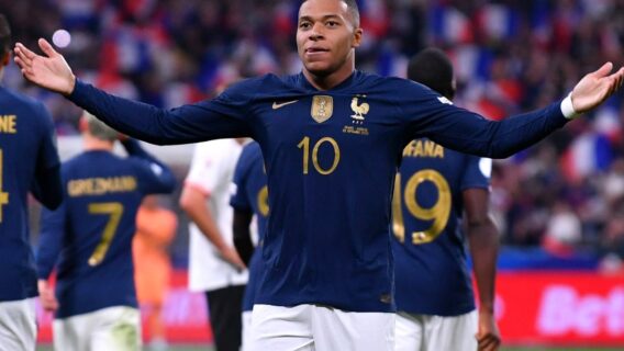 Mbappé vai jogar hoje na Copa? Provável escalação da França x Austrália