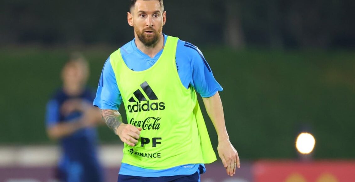 Messi perde pênalti