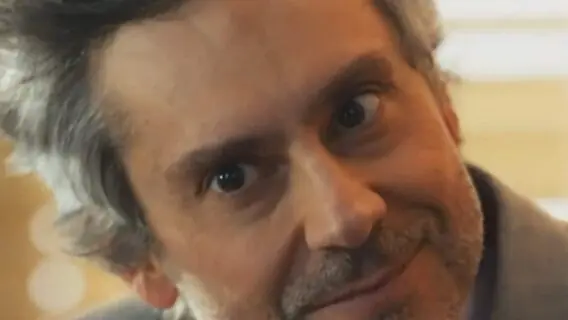 Por que o Stenio sumiu da novela Travessia?