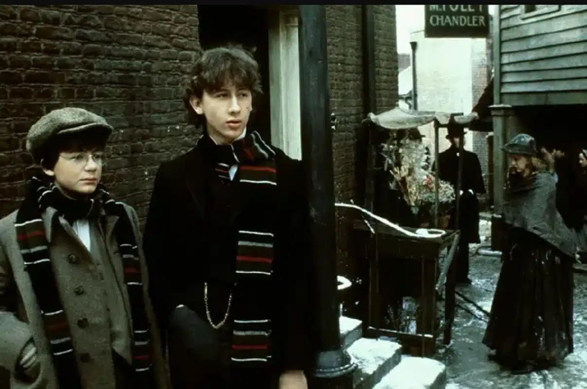 filme parecido com Enola Holmes 