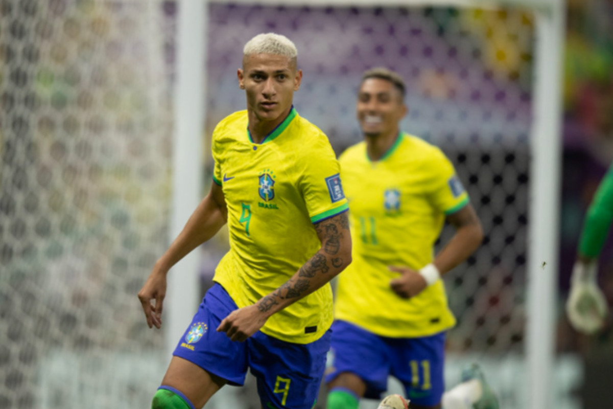 Qual o salário de Richarlison