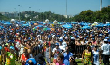 quantas pessoas tem no mundo