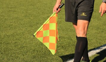 Michael Oliver é o árbitro do jogo do Brasil contra a Croácia