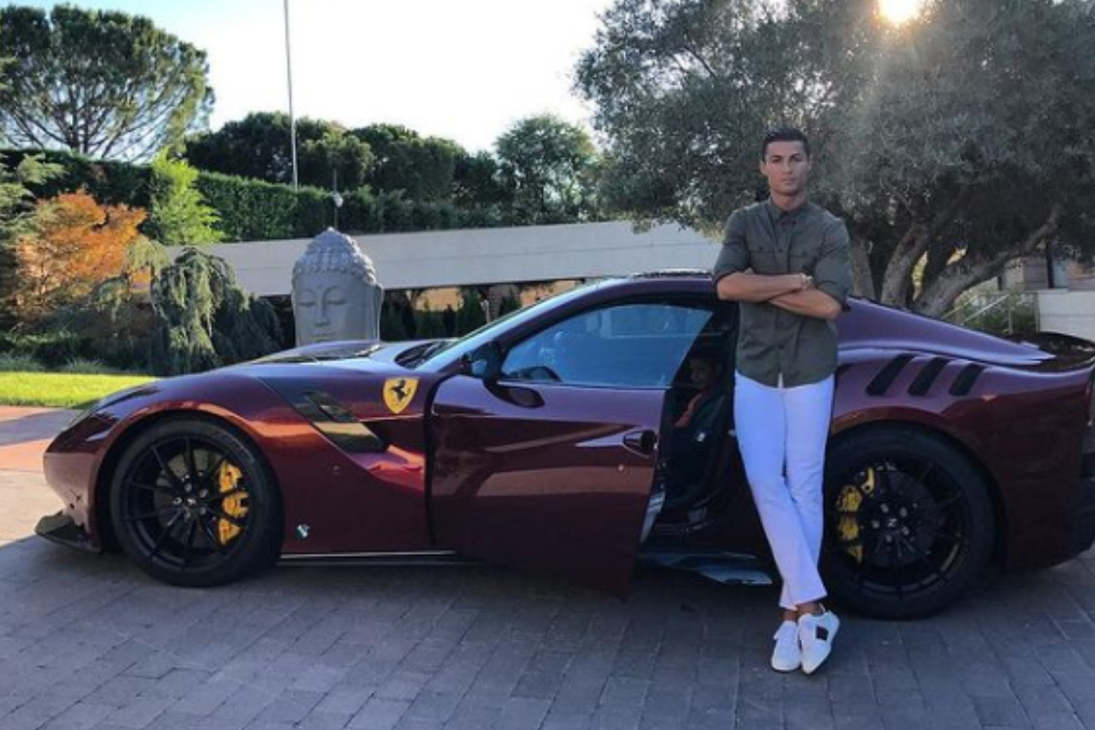 Carros do Cristiano Ronaldo