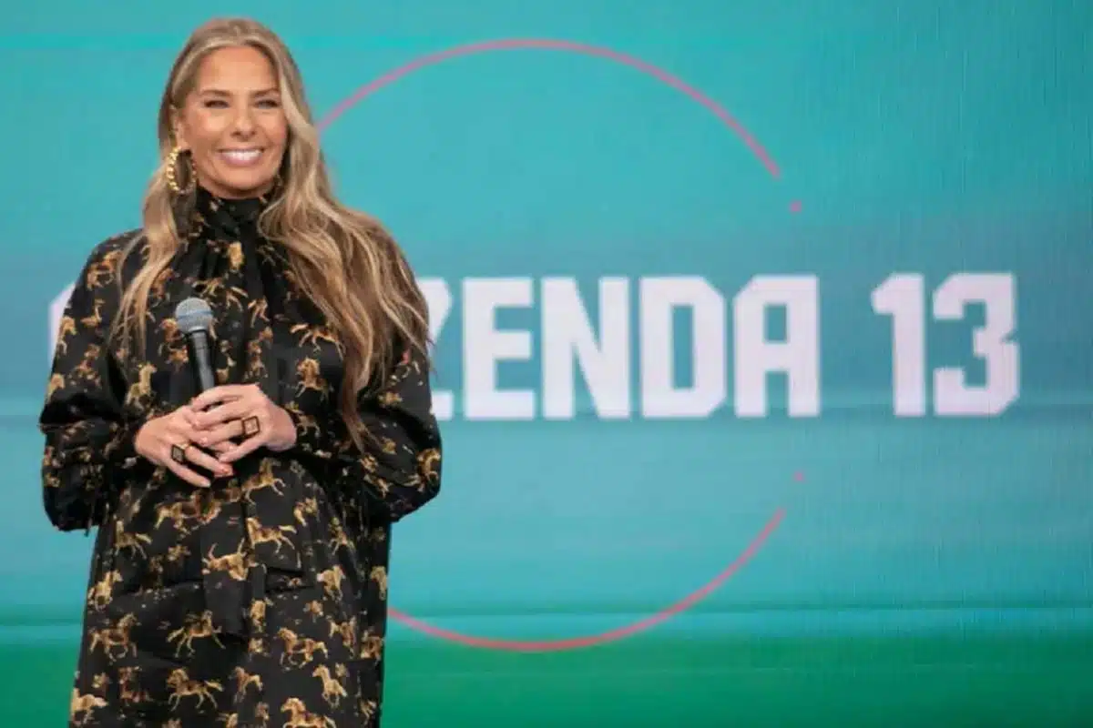 Que horas começa A Fazenda hoje