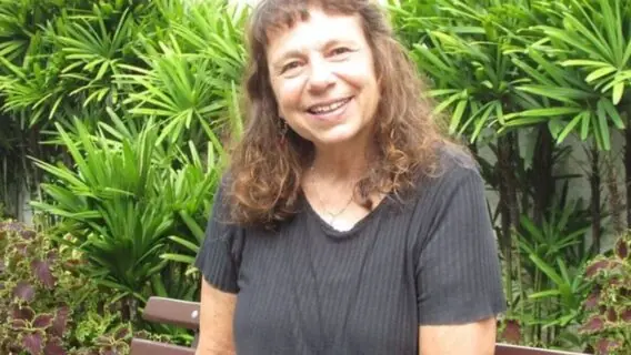 Lembra dela? Por onde anda Iara Jamra, a Lurdinha de O Rei do Gado