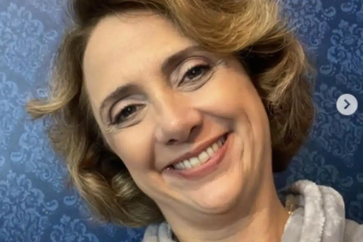 Um Natal Cheio de Graça elenco: quem é quem no novo filme da Netflix Um Natal Cheio de Graça elenco: quem é quem no novo filme da Netflix