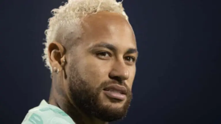 Neymar vai jogar o amistoso da seleção brasileira no sábado?