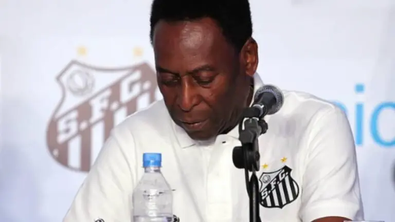 Quais são os times que Pelé jogou? Carreira do eterno Rei
