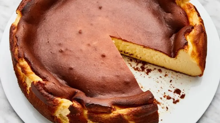 Aprenda a receita de torta Basca, o cheesecake espanhol