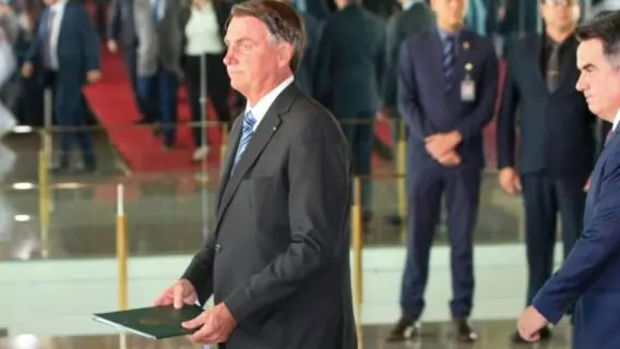 Com Michelle fora dos EUA, quando Bolsonaro volta para o Brasil?