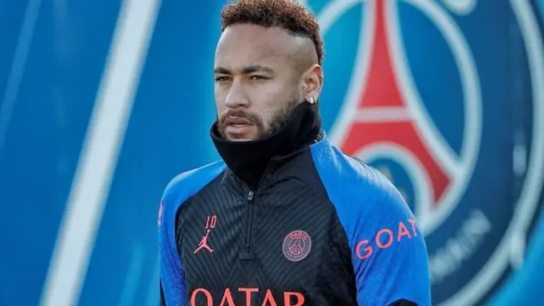 Nova lesão? Neymar não vai jogar hoje pelo PSG contra o Montpellier