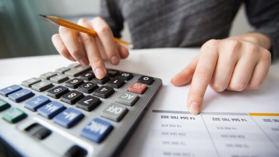 Quando será pago o novo piso salarial dos professores e quem recebe?