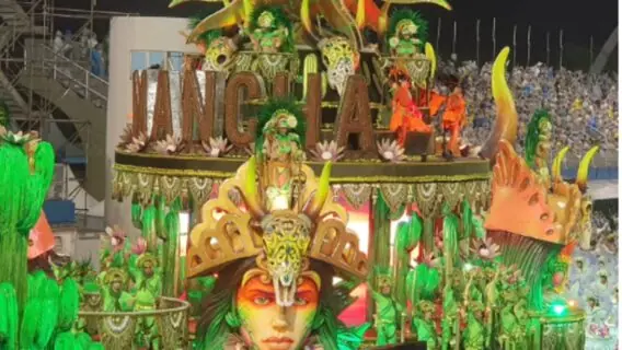 Que horas é a apuração das escolas de samba de SP?