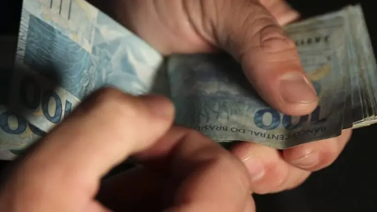 Pagamento do Bolsa Família no Carnaval vai ser interrompido; veja datas de 2023