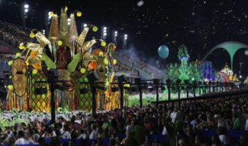 desfile de carnaval no carnaval 2023