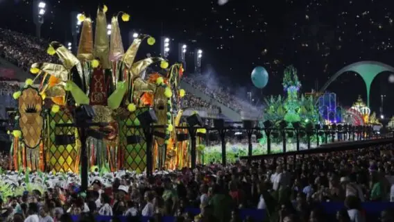 Horário do desfile de carnaval do Rio hoje, segunda-feira – 20/02/23