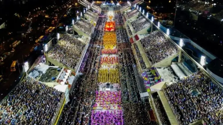 Qual a escola de samba que mais ganhou o Carnaval do RJ até 2026?