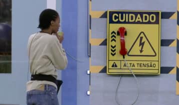 Tina atende Big Fone do BBB 23