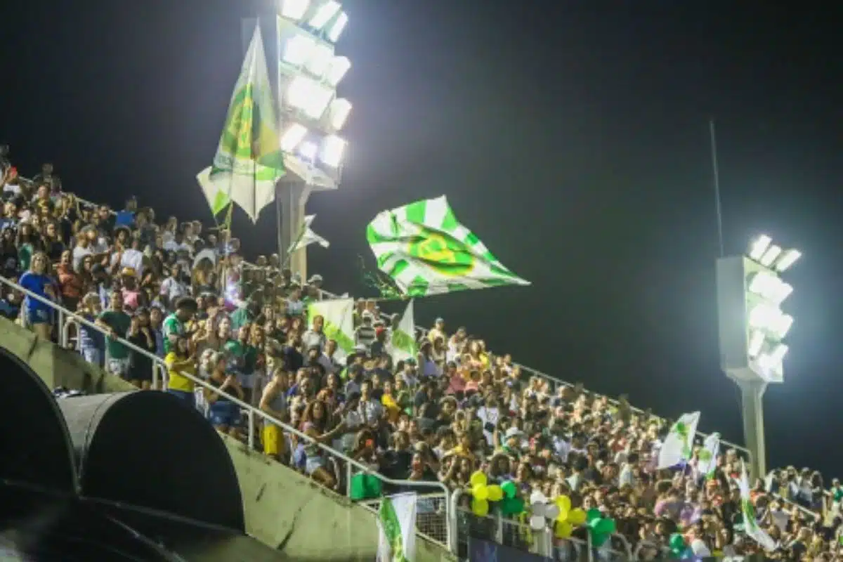 escola imperatriz Leopoldinense