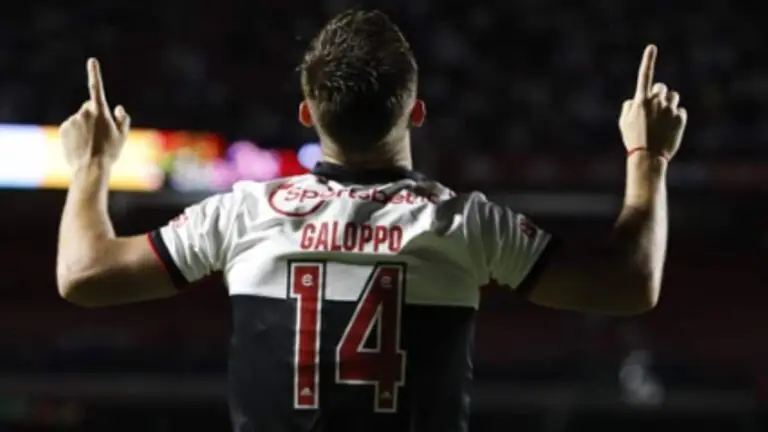 Onde ver o jogo do São Paulo hoje? Transmissão na TV e online na terça (21/02)