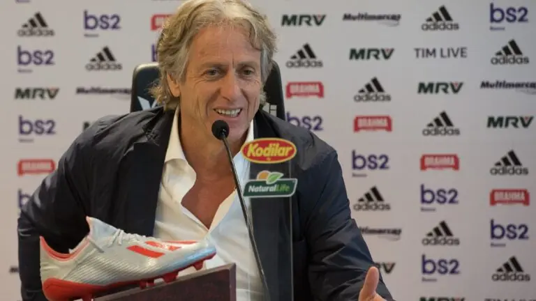 Com início ruim de VP, torcida insiste em volta de Jorge Jesus no Flamengo
