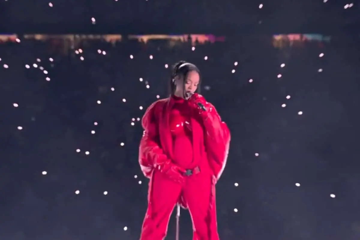 Rihanna está grávida de novo