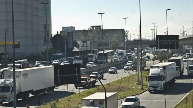 Rodízio de carros é suspenso em SP para o Carnaval 2023; como fica o trânsito