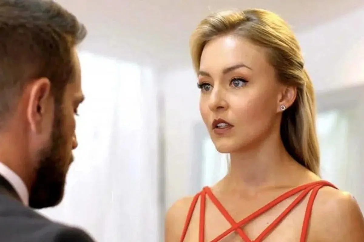 atriz Angelique Boyer