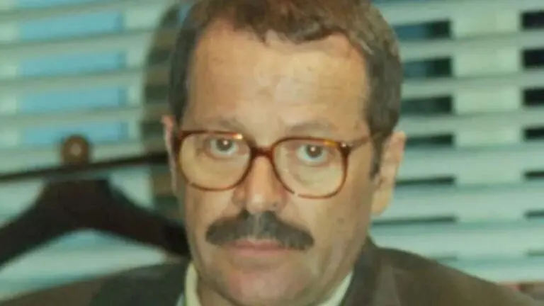 Senador Caxias morre na novela O Rei do Gado?