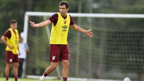 Quem vai transmitir o jogo do Athletico PR x Goiás hoje (15/04/2023)