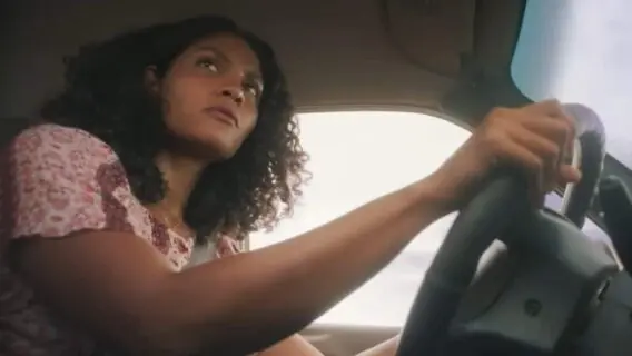 Protagonista de Terra e Paixão, Bárbara Reis está em dobradinha