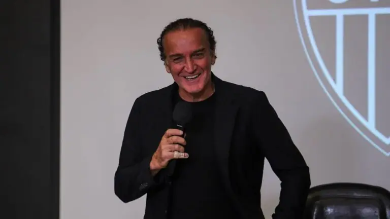 Quando Cuca estreia no Corinthians em 2023?