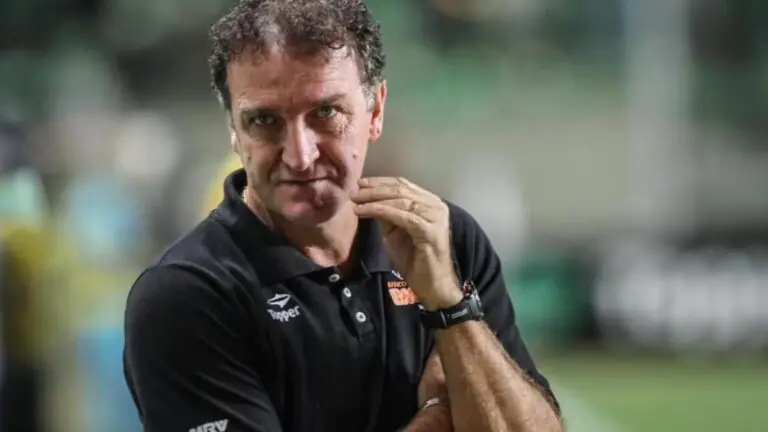 Quantos títulos tem o Cuca como treinador?