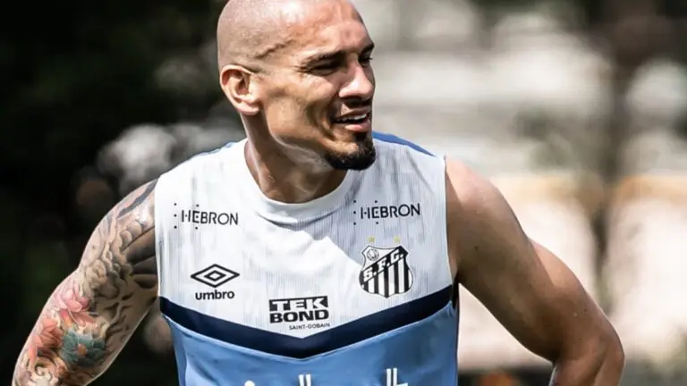 Como assistir e que horas vai ser o jogo do Santos hoje na Sul-Americana 2023