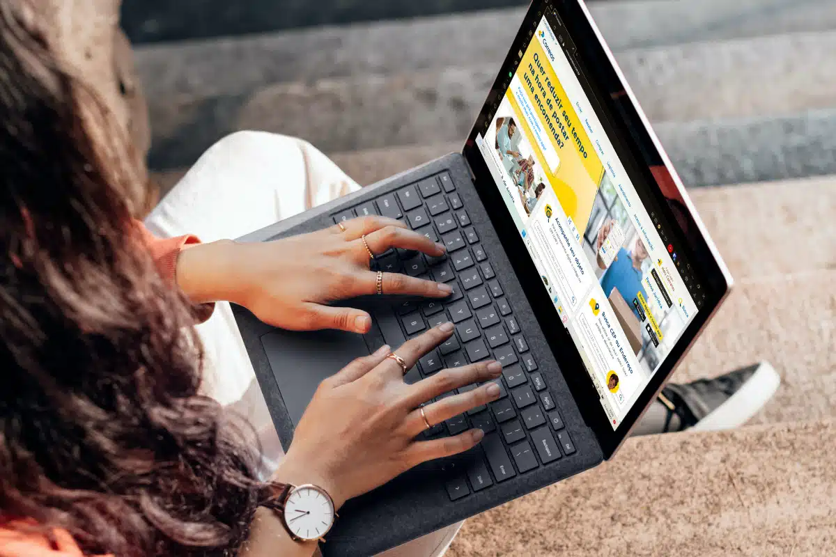 Você pode verificar todos os detalhes sobre a taxação da sua encomenda pelo site dos Correios (© Canva.com)