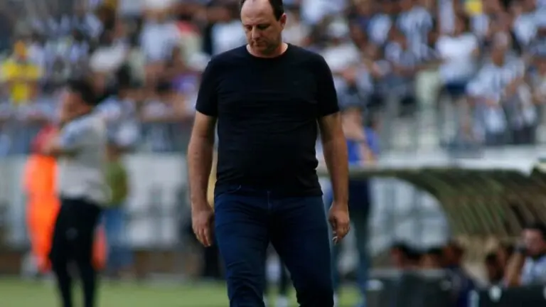 VOTE: Rogério Ceni deve ser técnico do Corinthians?