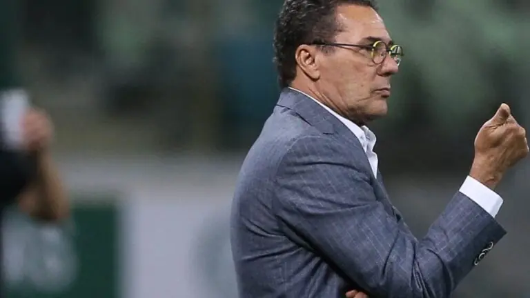 Vanderlei Luxemburgo no Corinthians? Técnico é o novo cotado