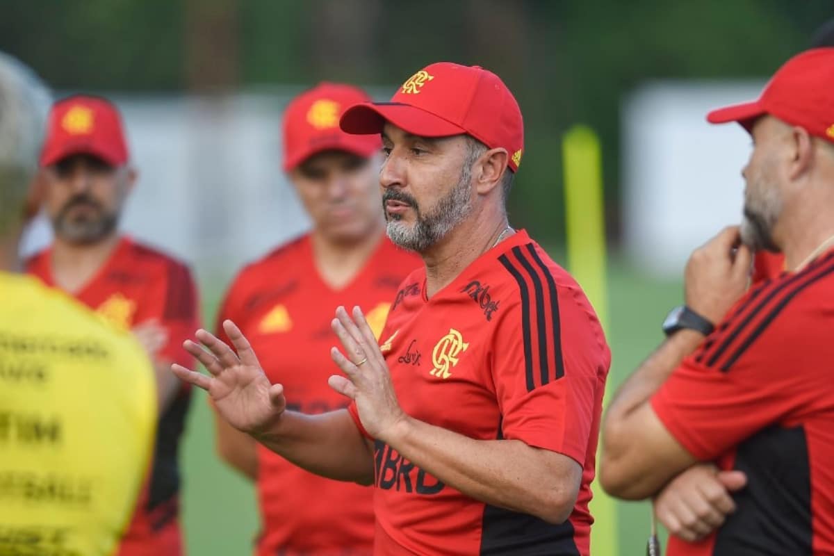 Acabou! Vítor Pereira é demitido do Flamengo