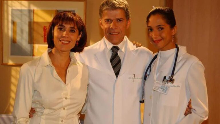 Qual o ano da novela Mulheres Apaixonadas?