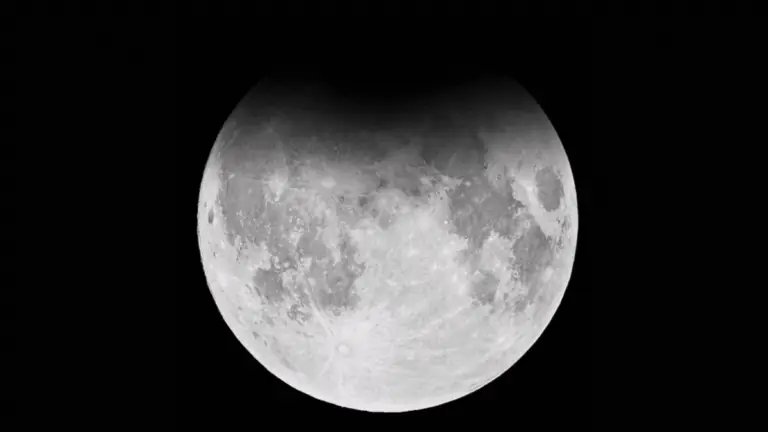 Tem como assistir o Eclipse lunar penumbral do Brasil neste 5 de maio?