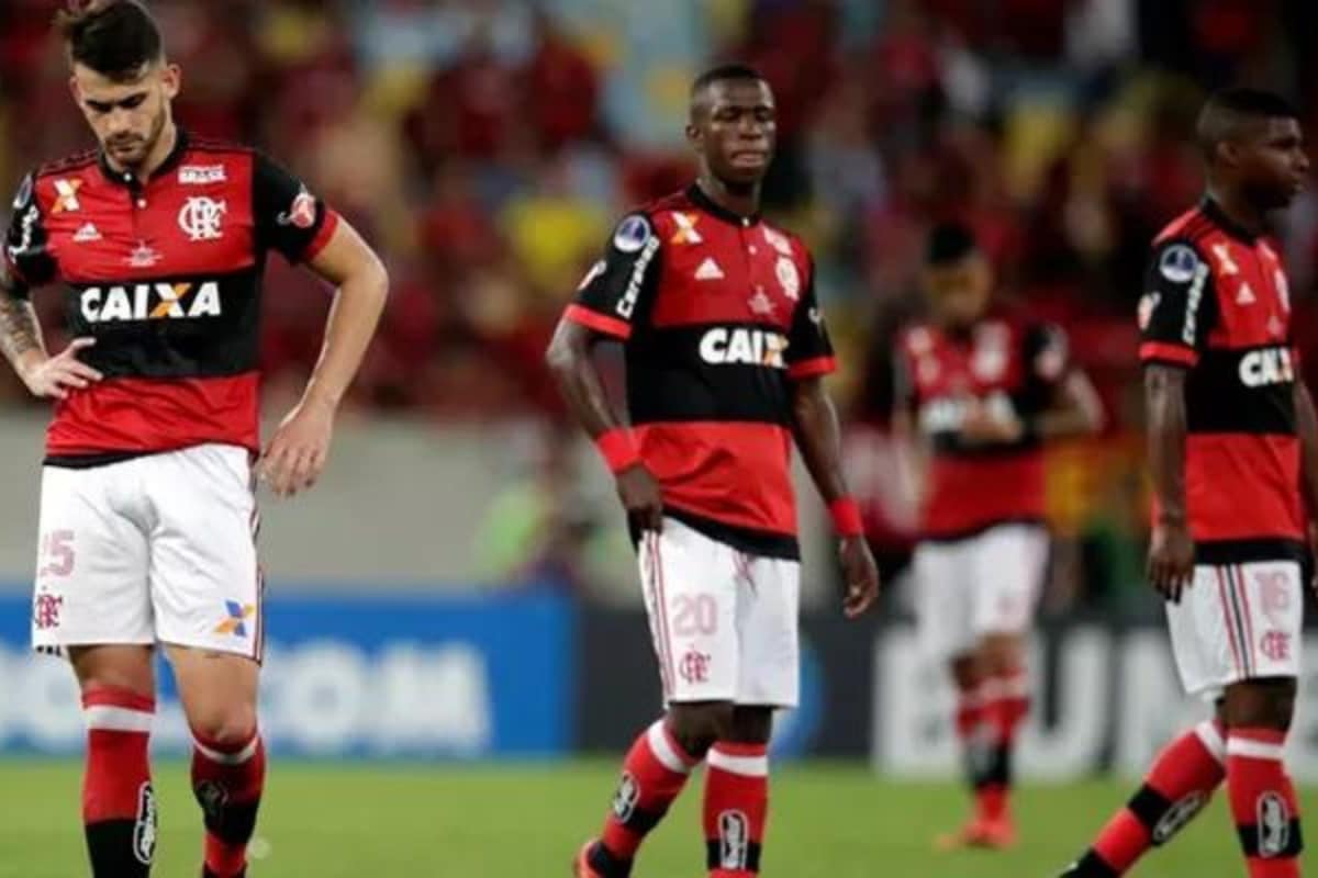 Quais títulos o Flamengo não tem?