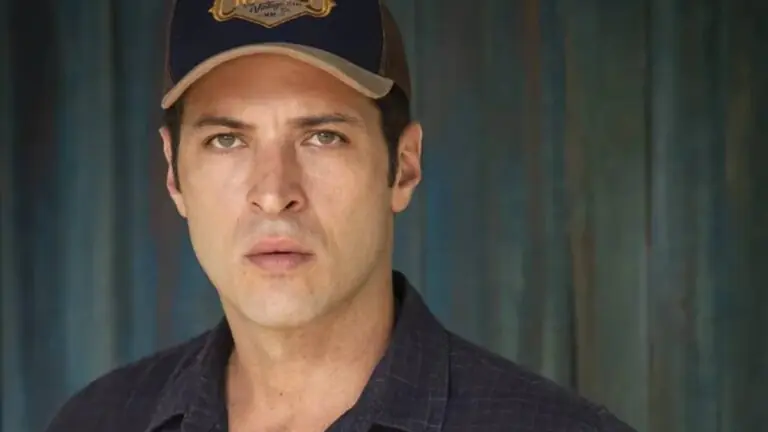 Ex-Pantanal, Leandro Lima vive delegado em Terra e Paixão