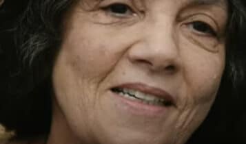 a mãe de moisés morre