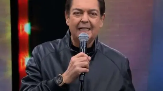 Por que o Faustão não apresentou o programa hoje?