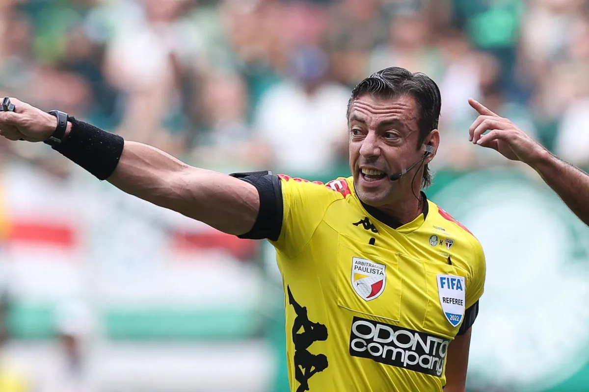 quem é o árbitro do Fla Flu hoje na Copa do Brasil