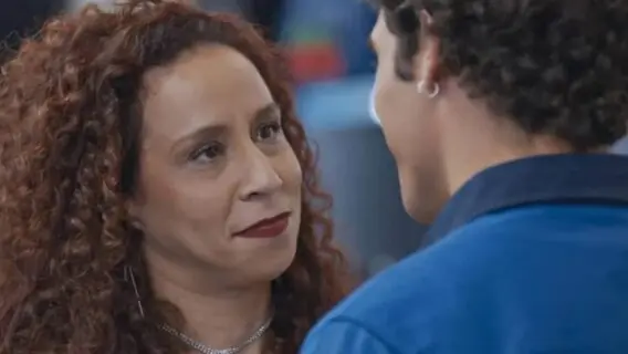 Mauritânia se torna estilista de sucesso no final de Todas as Flores