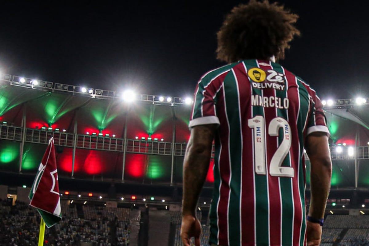 Marcelo é suspenso