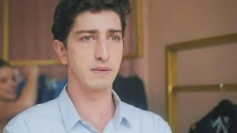 Johnny Massaro vai sair de Terra e Paixão; entenda o motivo