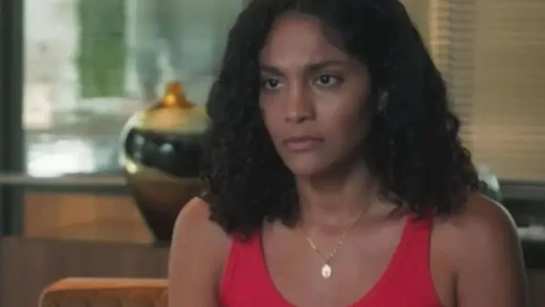 Aline morre na novela Terra e Paixão?